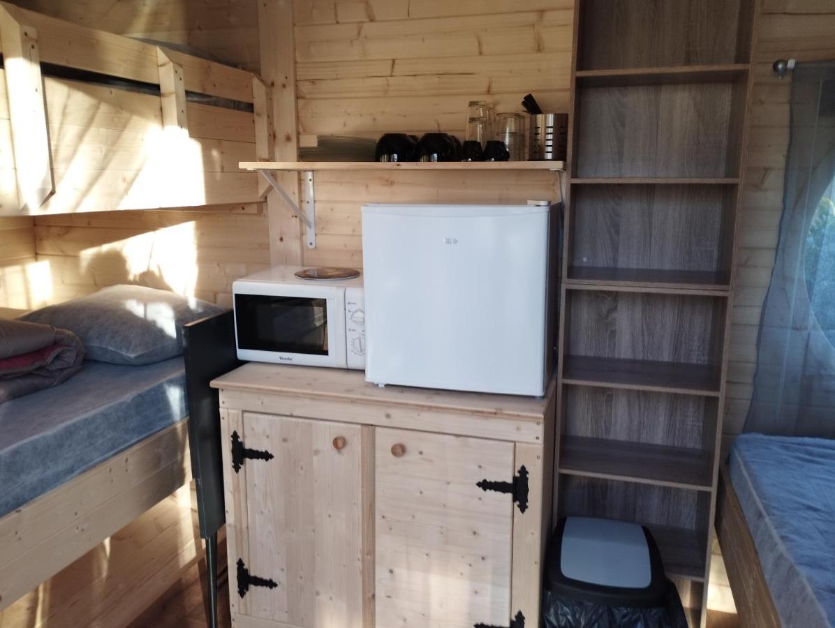 Camping Des Ribieres Confolens Εξωτερικό φωτογραφία